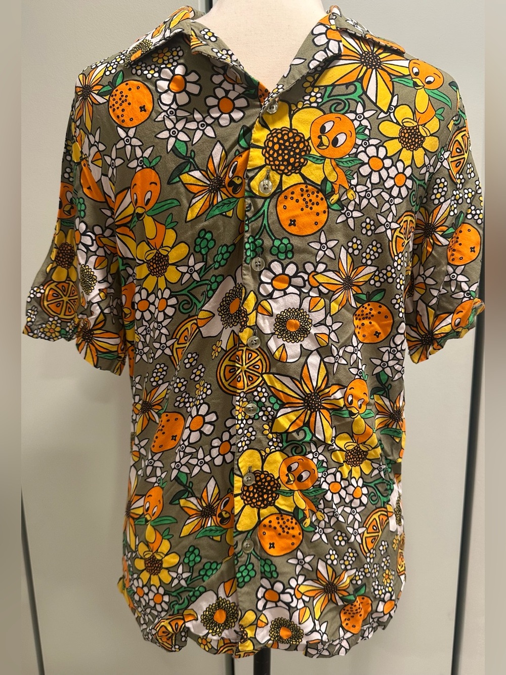 Disney 50th Vault Orange Bird Size Men XS Collared Floral Button-up Shirt